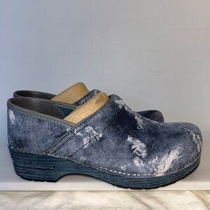NWOT Dansko | Professional Clogs | Blue Denim Leather | Size 41 or US 10.5